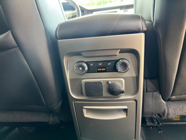 Used 2009 Silver Ford SEL image 24