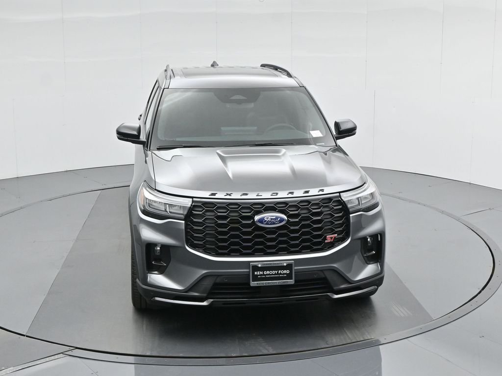 New 2026 Carbonized Gray Metallic Ford ST image 39