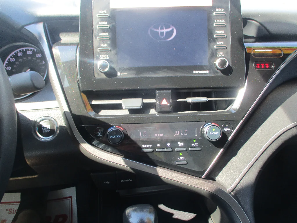 Used 2024 Predawn Gray Mica Toyota SE image 5