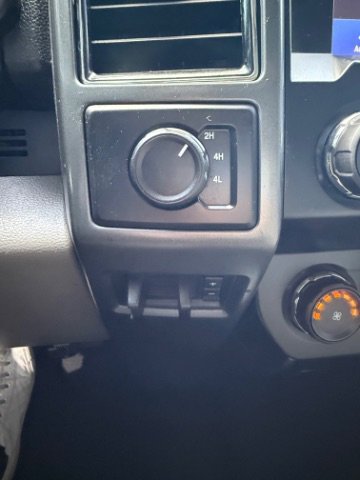 Used 2021 White Ford XLT image 17