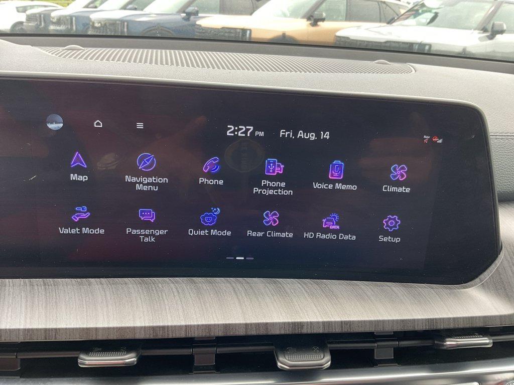 Certified Used 2024 Ebony Black Kia SX image 29