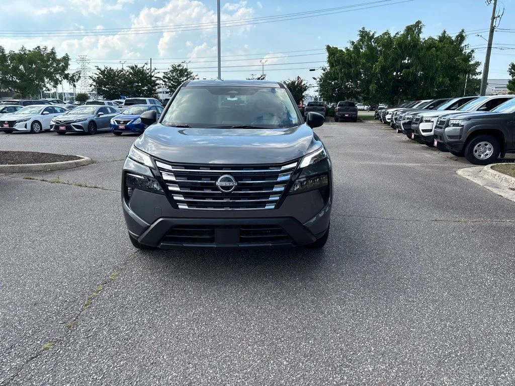 2026 Nissan Rogue S - Photo 8