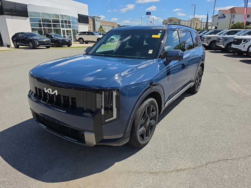 Used 2027 Black Kia SX image 4