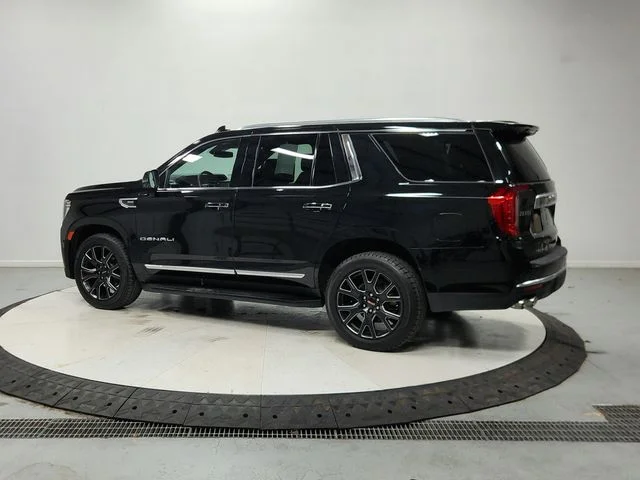 Used 2023 Black GMC Denali image 6