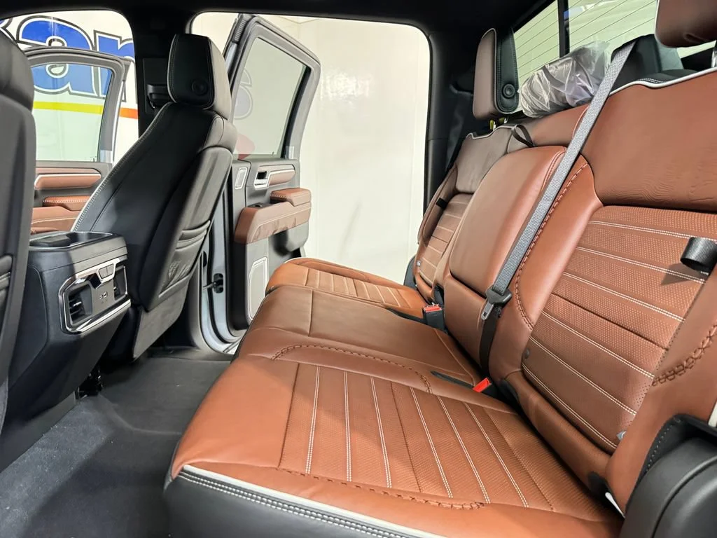 New 2026 Glacier White Tricoat GMC Denali Ultimate image 15