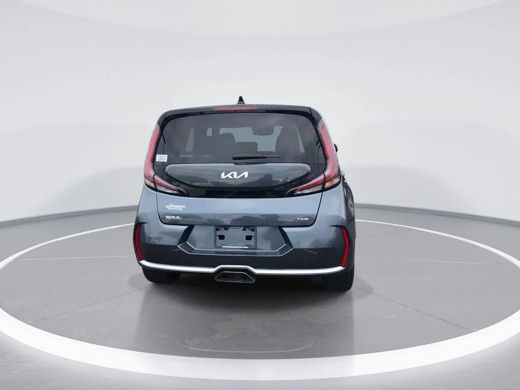 Used 2023 Gray Kia GT-Line image 7