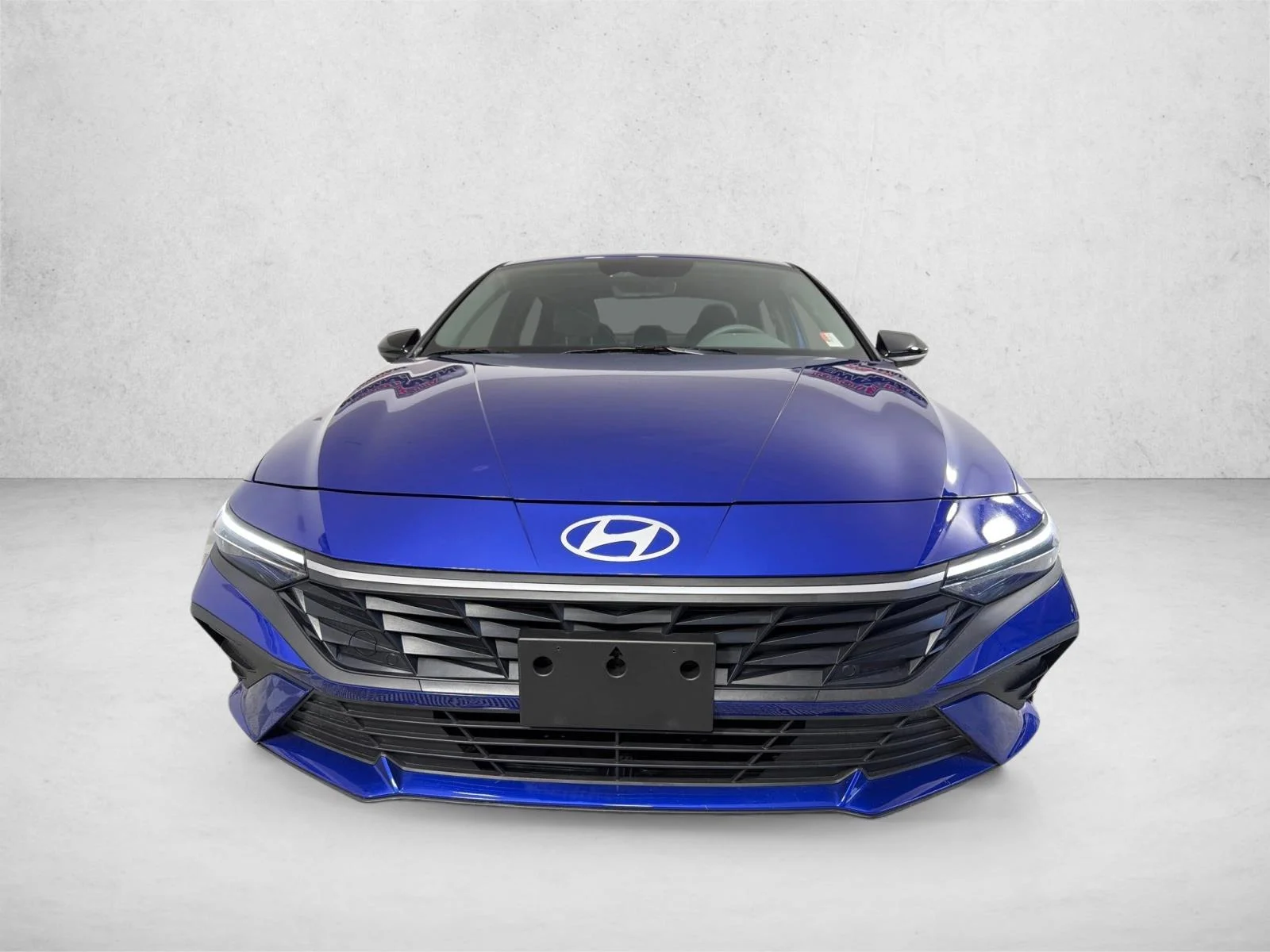 Used 2025 Gray Hyundai SEL Sport image 8