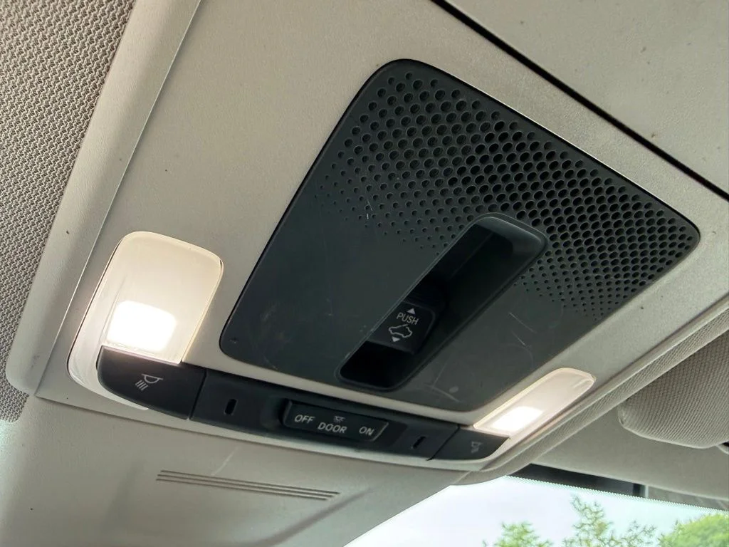 Used 2024 Gray Honda EX-L image 18