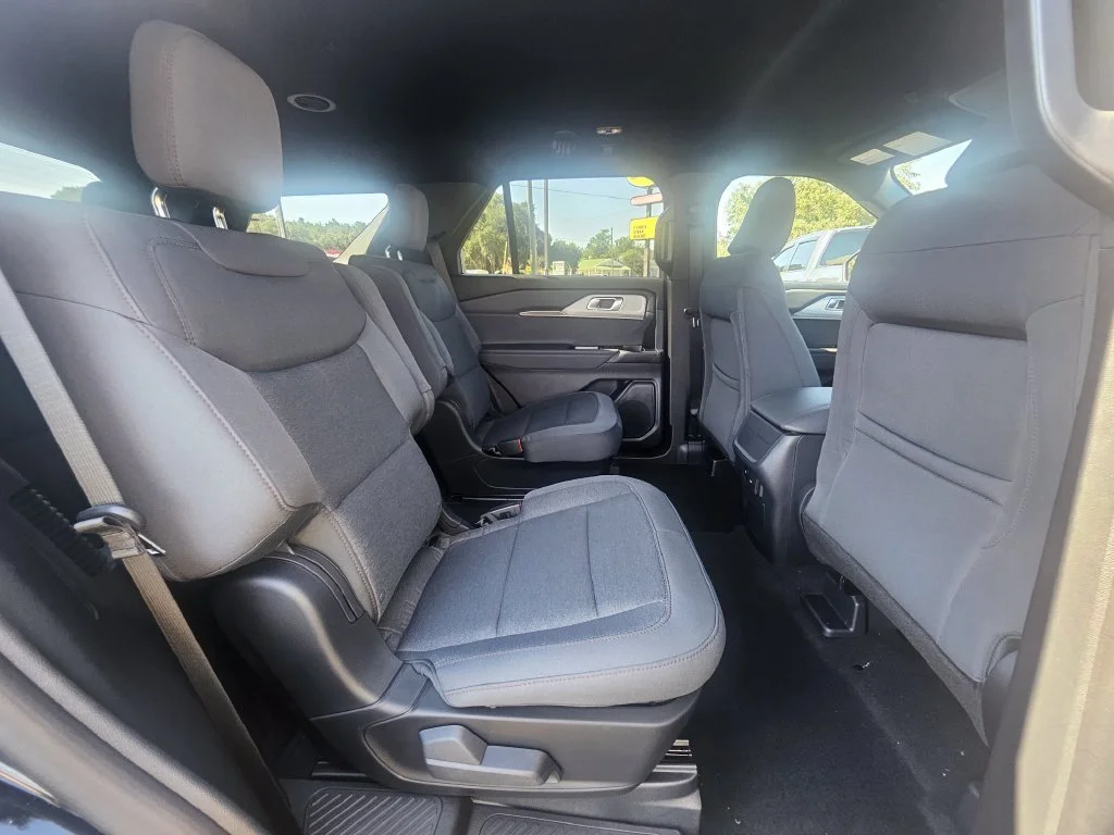 New 2027 Black Ford Active image 26