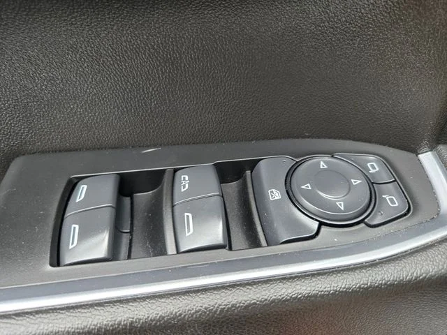 Used 2025 Gray Chevrolet LT image 35