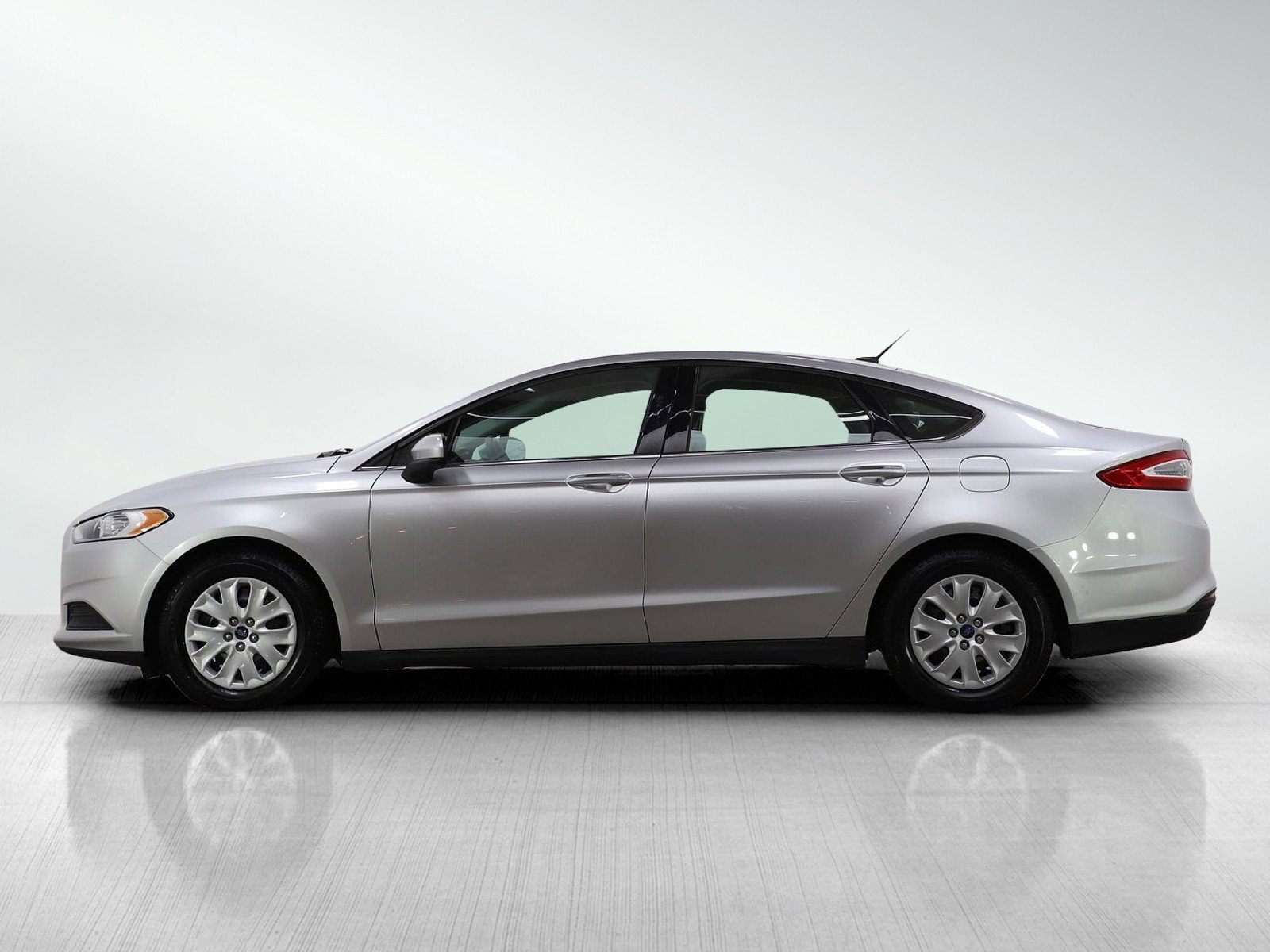 Used 2013 Ford Fusion S with VIN 3FA6P0G75DR268997 for sale in Minneapolis, Minnesota