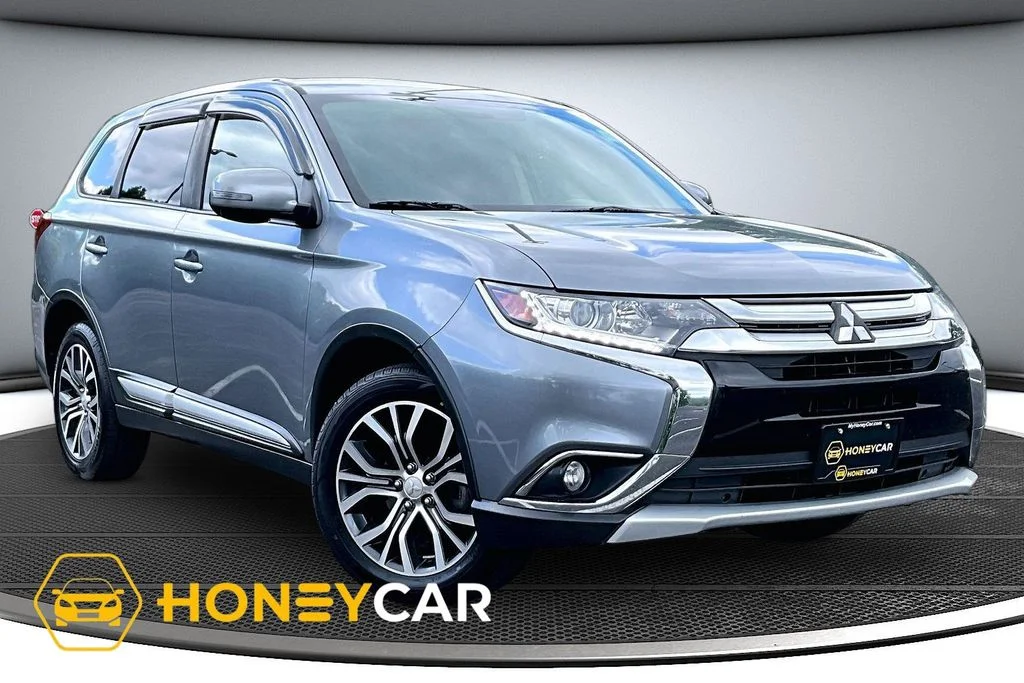 2018 Mitsubishi Outlander SE S-AWC's photo