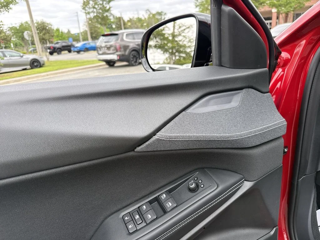 New 2026 Red Hot Pearl-Coat Exterior Paint Jeep Laredo image 12
