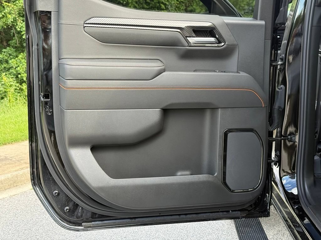 New 2026 Onyx Black GMC AT4 image 23