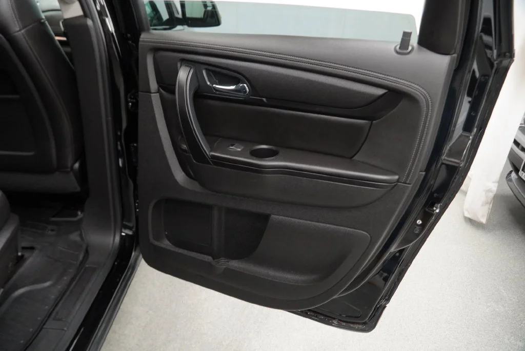 Used 2016 MOSAIC BLACK METALLIC Chevrolet LT image 39