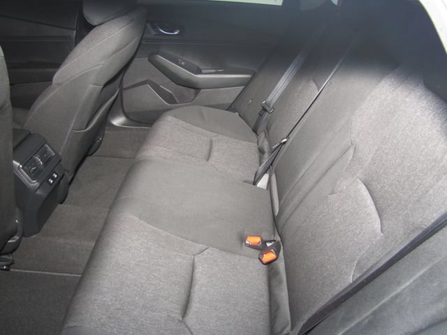 Certified Used 2025 Platinum White Pearl Honda SE image 12