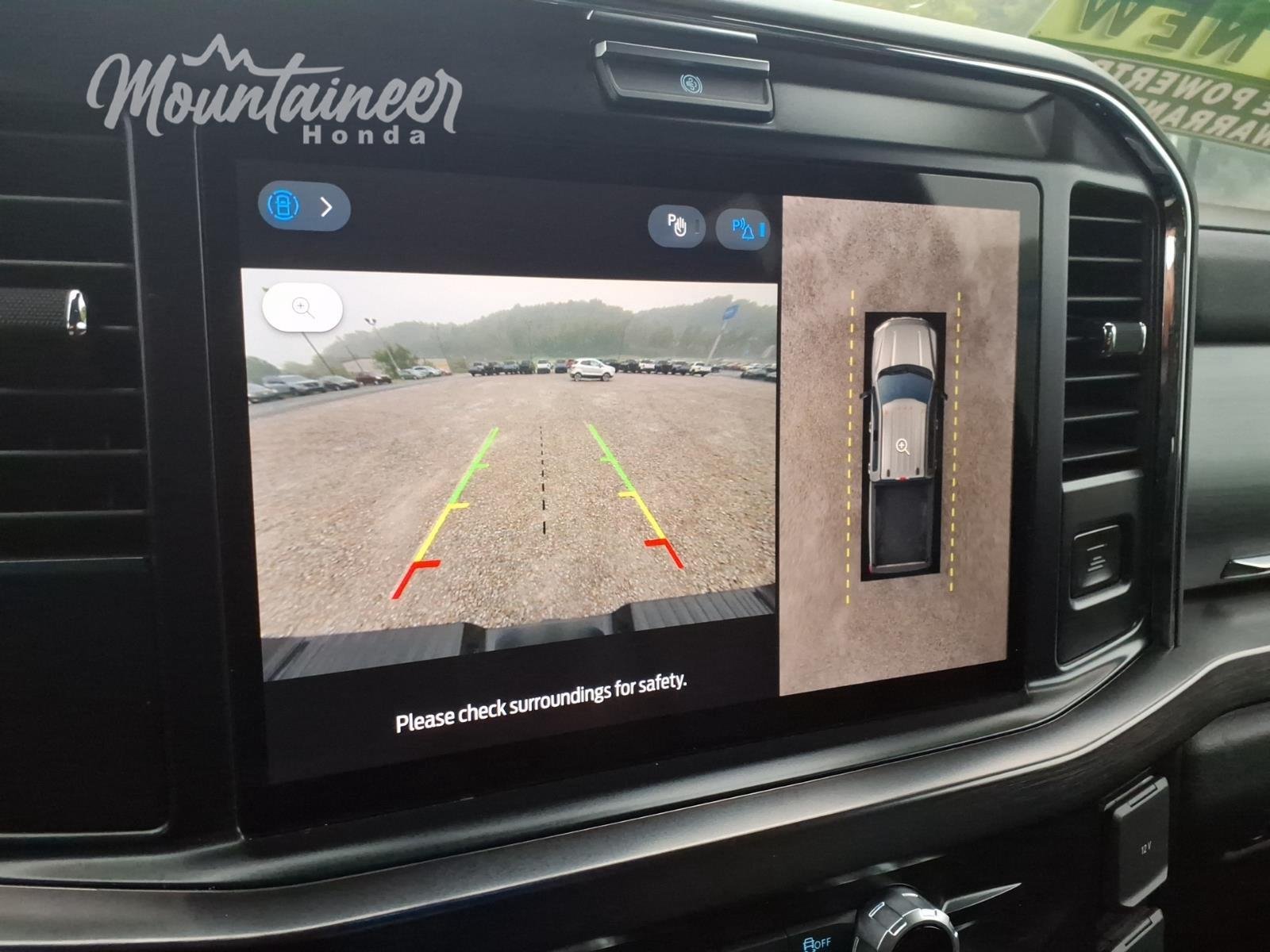 Used 2026 Avalanche Gray Ford LARIAT image 39