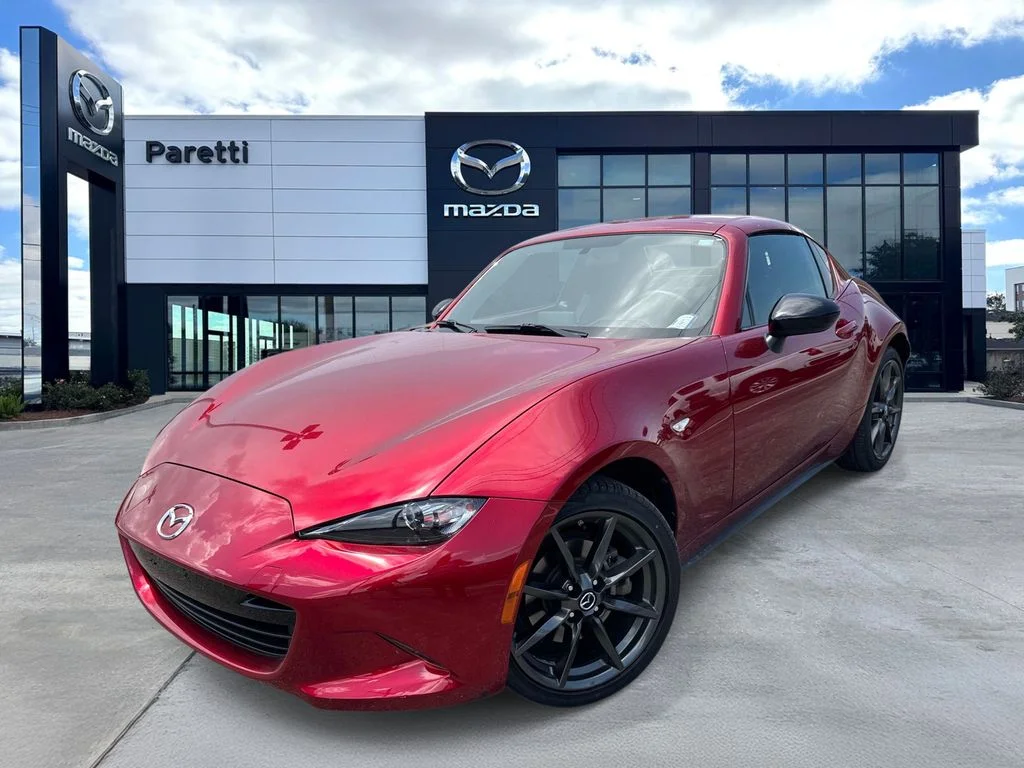 Used 2018 Red Mazda Club image 1