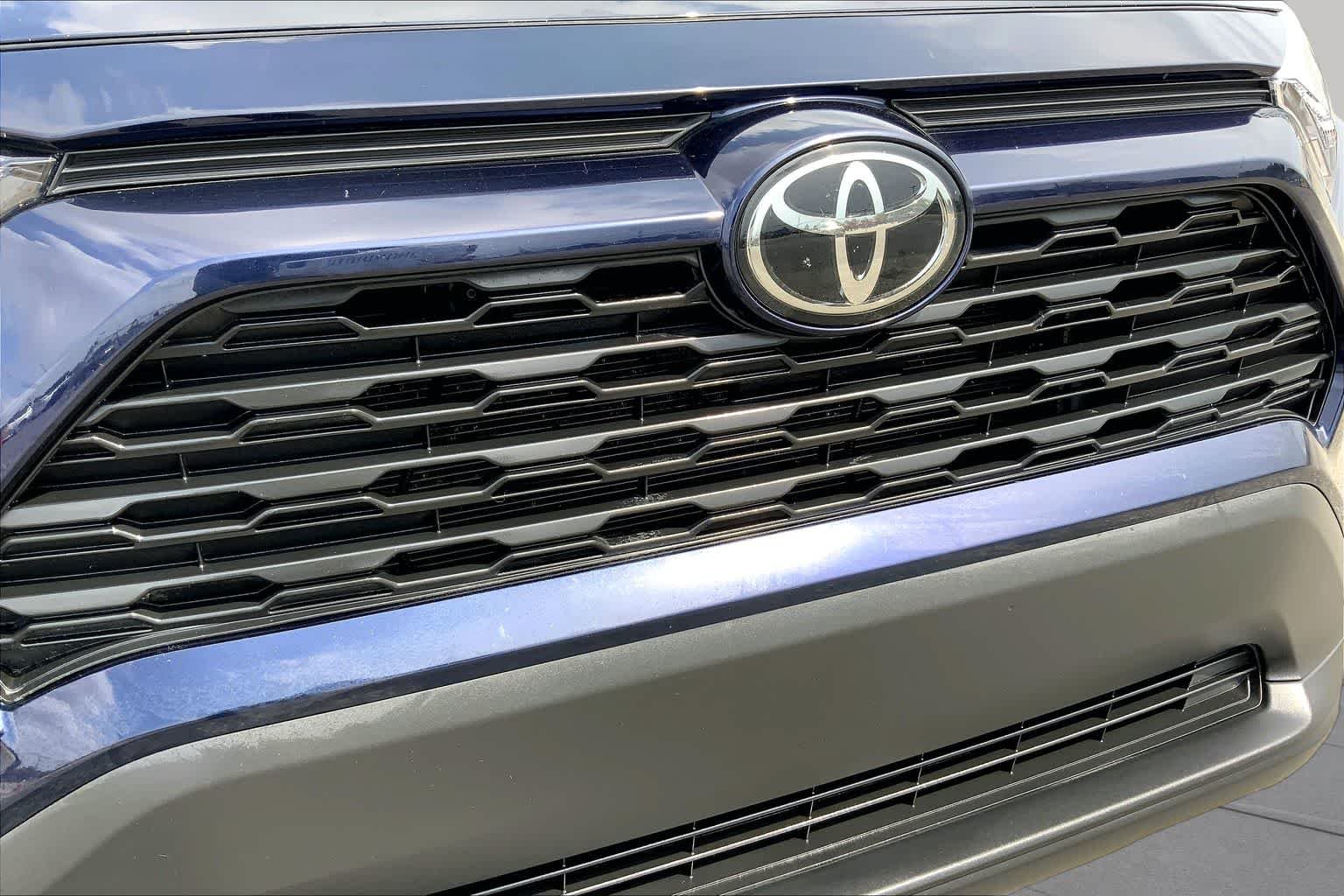Used 2025 Blueprint Toyota XLE image 29