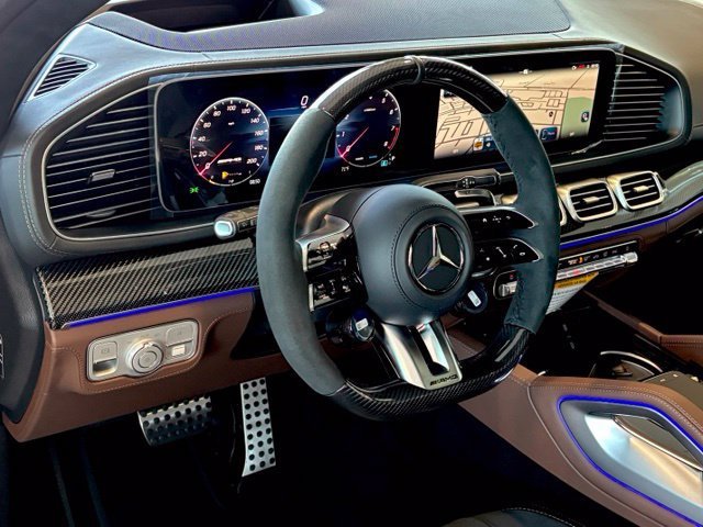 New 2026 MANUFAKTUR Ireland Mid Green Metallic Mercedes-Benz AMG® GLS 63 4MATIC+ SUV image 44