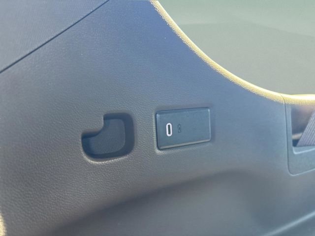 Used 2023 Beige GMC Denali image 32