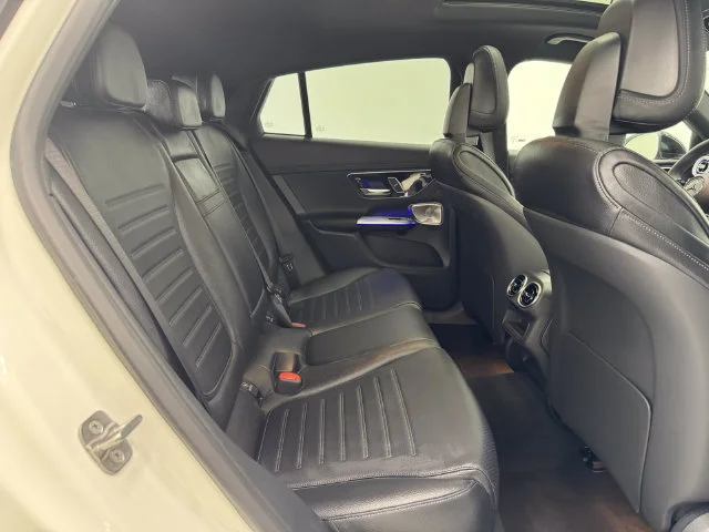 New 2026 Polar White Mercedes-Benz GLC 300 Coupe image 19