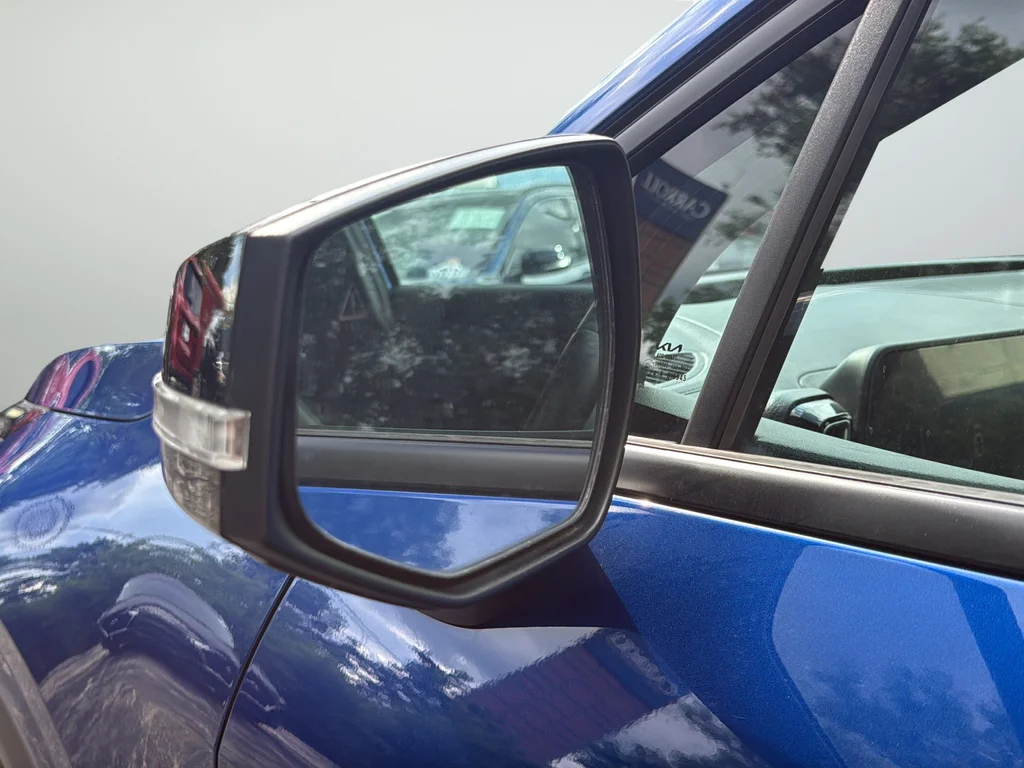 Used 2023 Blue Kia X-Line image 30