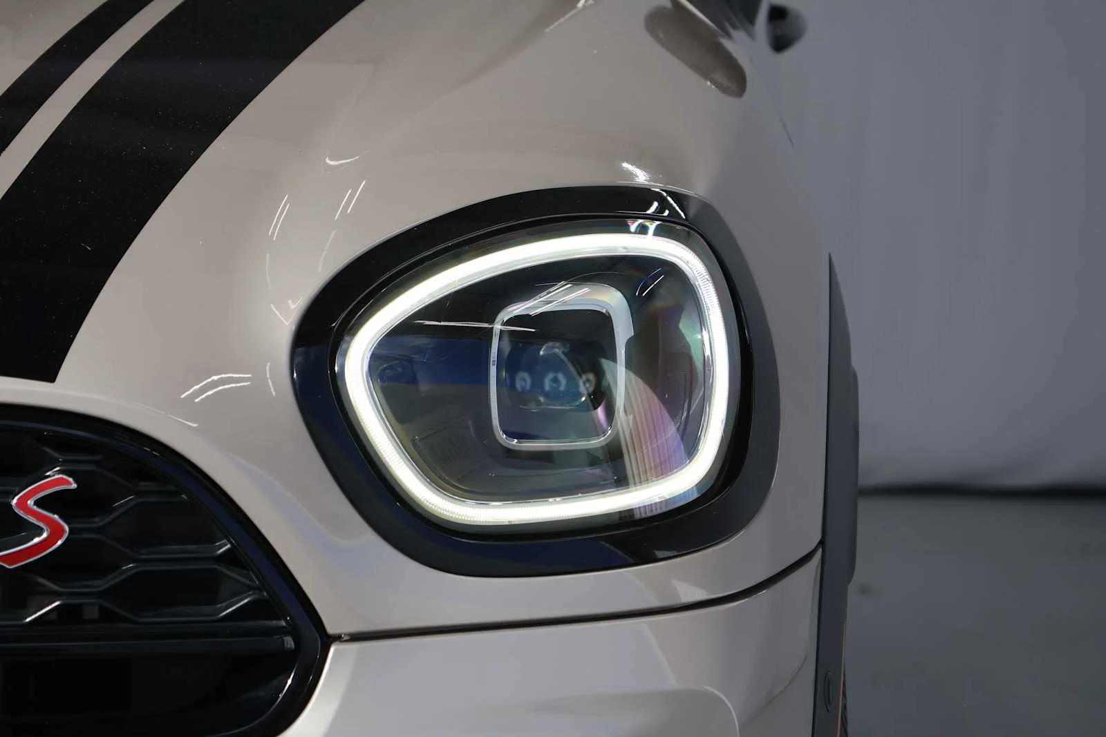 Certified Used 2024 Rooftop Grey Metallic MINI Cooper S image 4