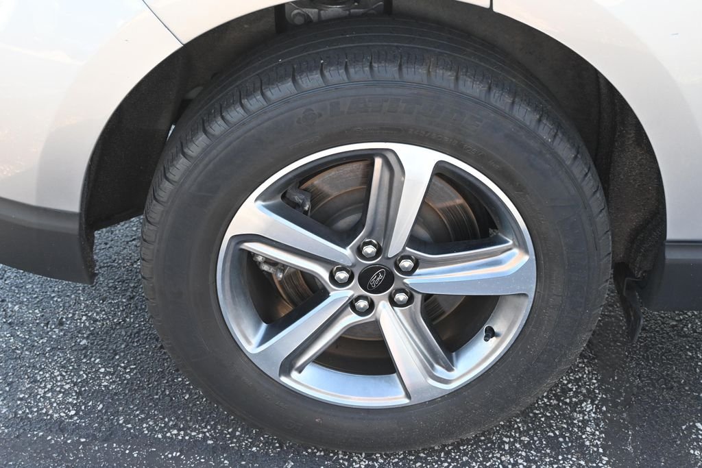 Certified Used 2023 Silver Metallic Ford SEL image 16