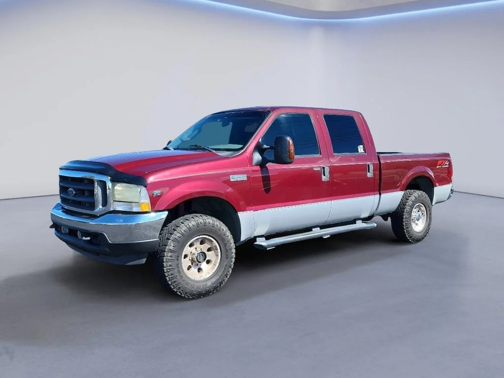 Used 2004 Red Ford  image 1