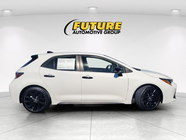 Used 2022 White Toyota SE Nightshade Edition image 3