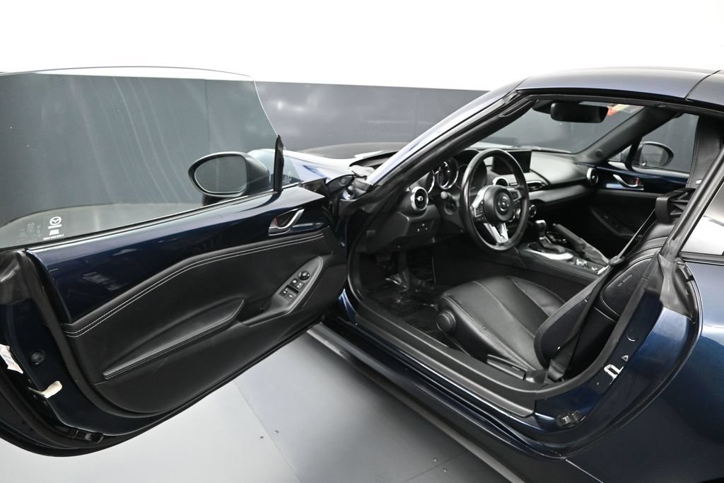 Certified Used 2025 Blue Mazda Grand Touring image 5