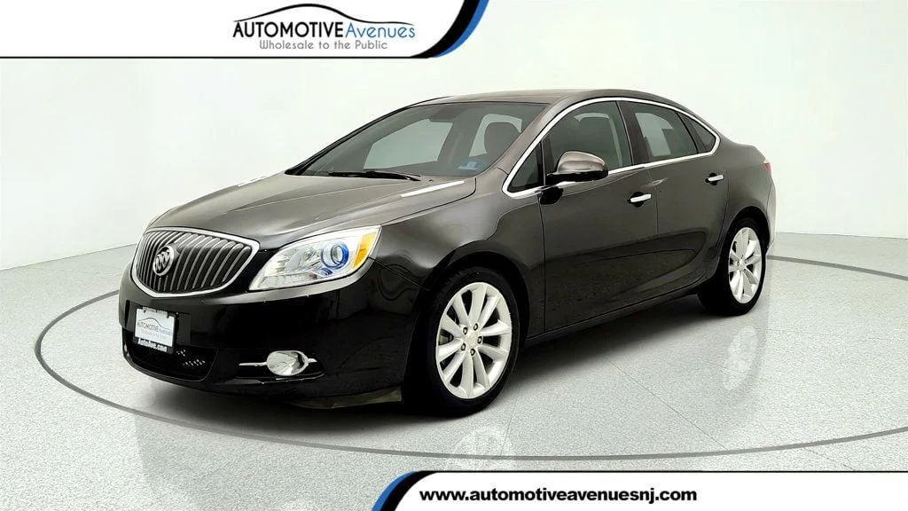 Used 2014 Mocha Bronze Metallic Buick 4dr Sedan image 1