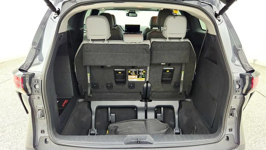 Used 2025 Magnetic Gray Metallic Toyota XLE AWD 7-Seater w/ Plus Pkg & 18