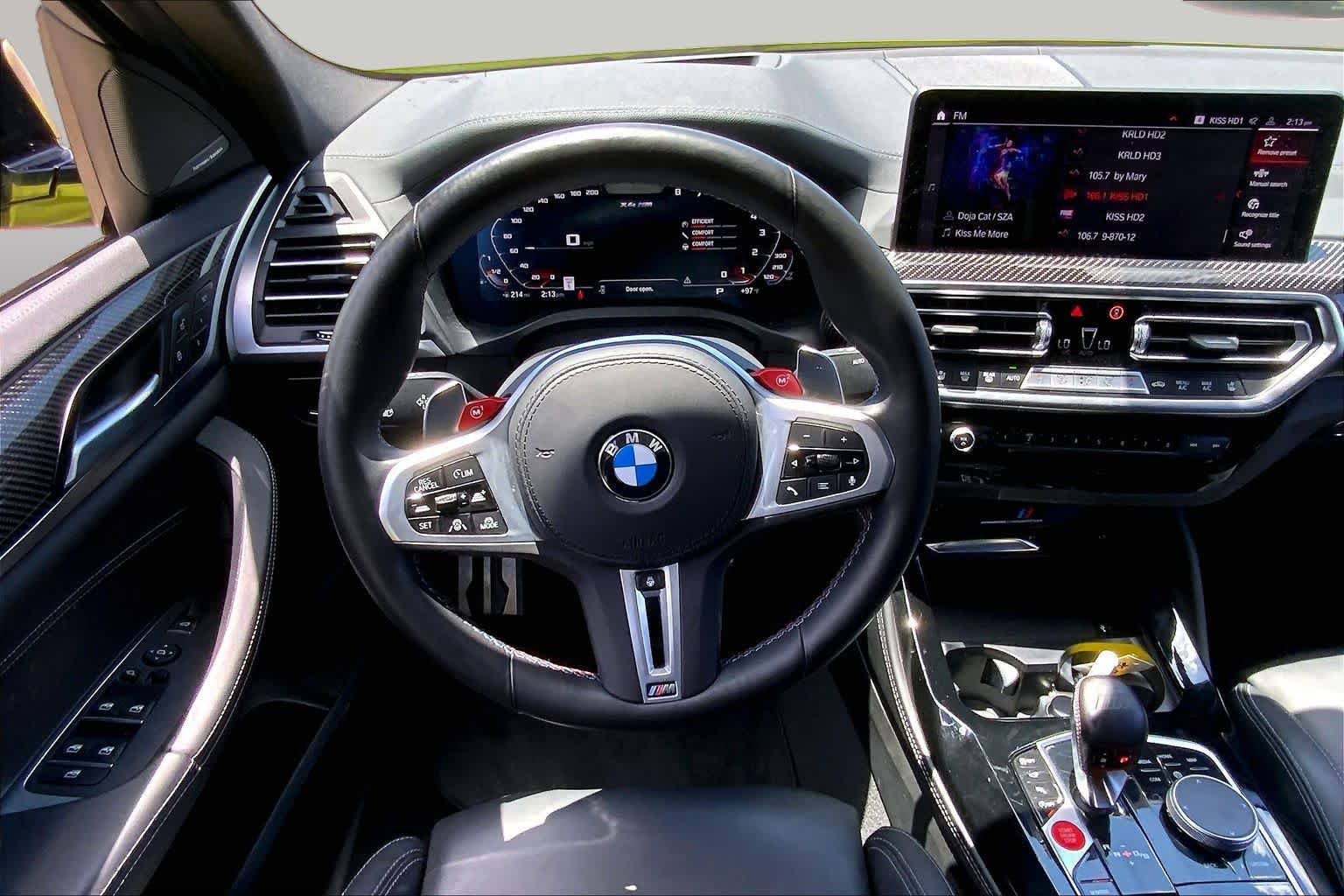 Used 2024 Sao Paulo Yellow BMW  image 6