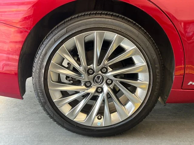 Used 2021 Matador Red Mica Lexus 300h Luxury image 14
