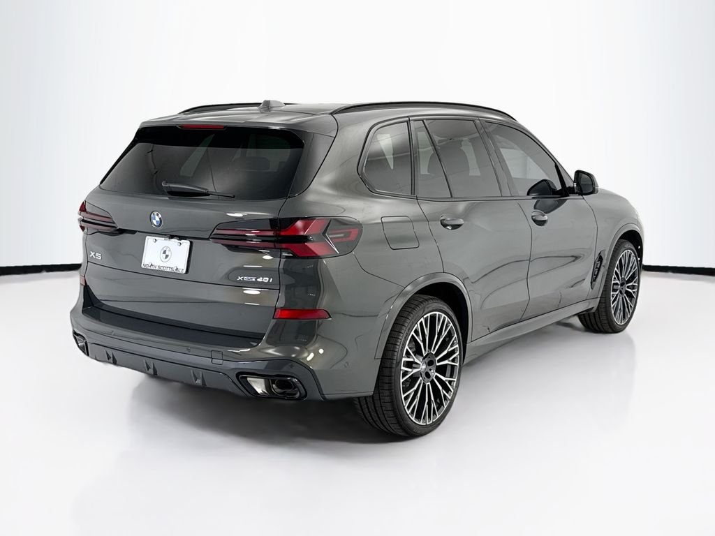 New 2026 Gray Metallic BMW xDrive40i image 5