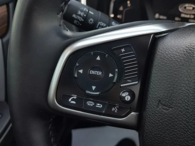 Used 2018  Honda Touring image 14