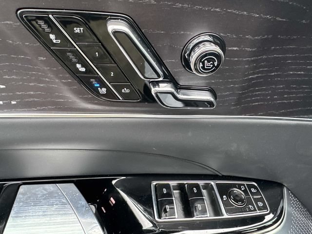 2026 Cadillac LYRIQ V Premium - Photo 30