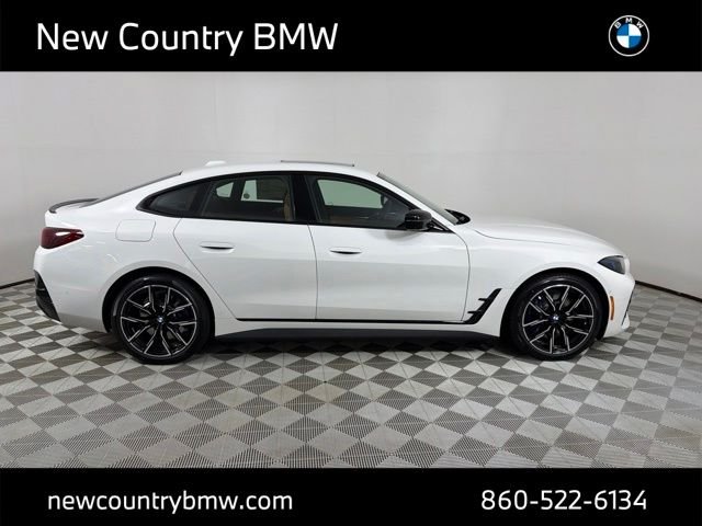 New 2026 Alpine White BMW xDrive40 image 8