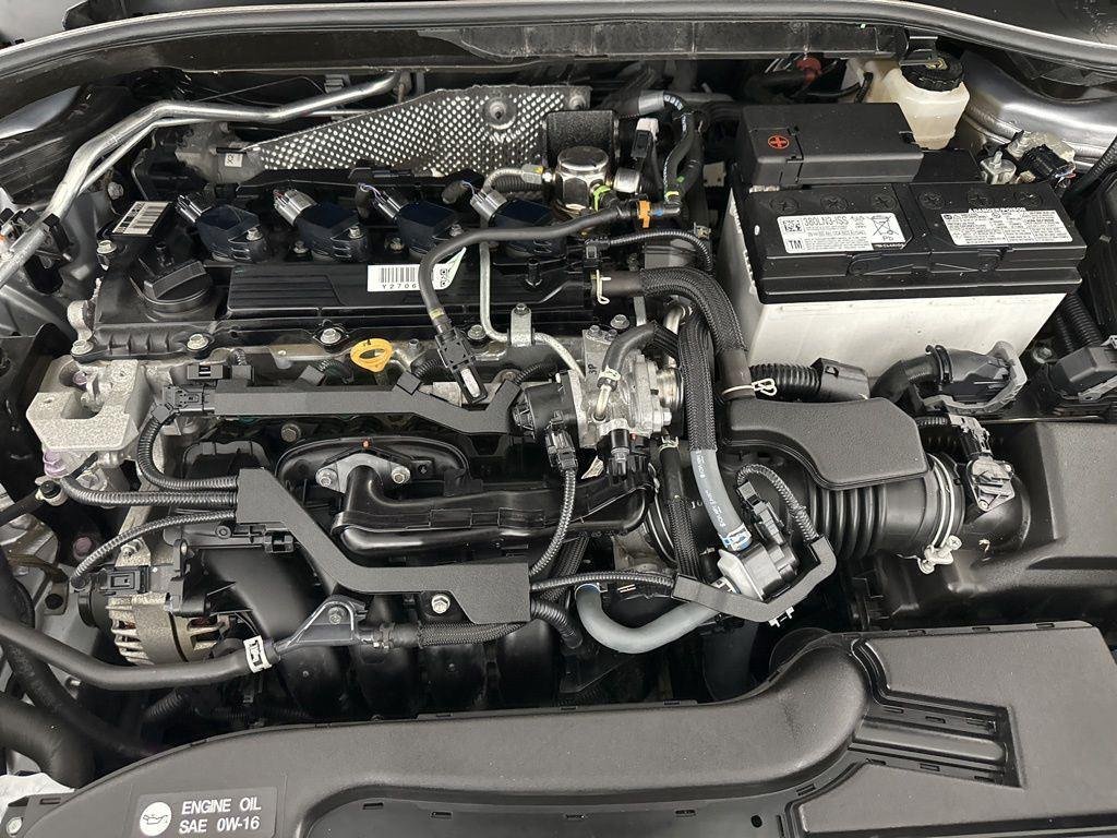 Certified Used 2022 Silver Toyota XLE image 27