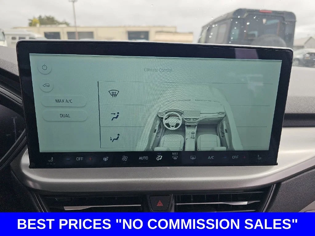 Used 2025 Gray Ford Base image 21