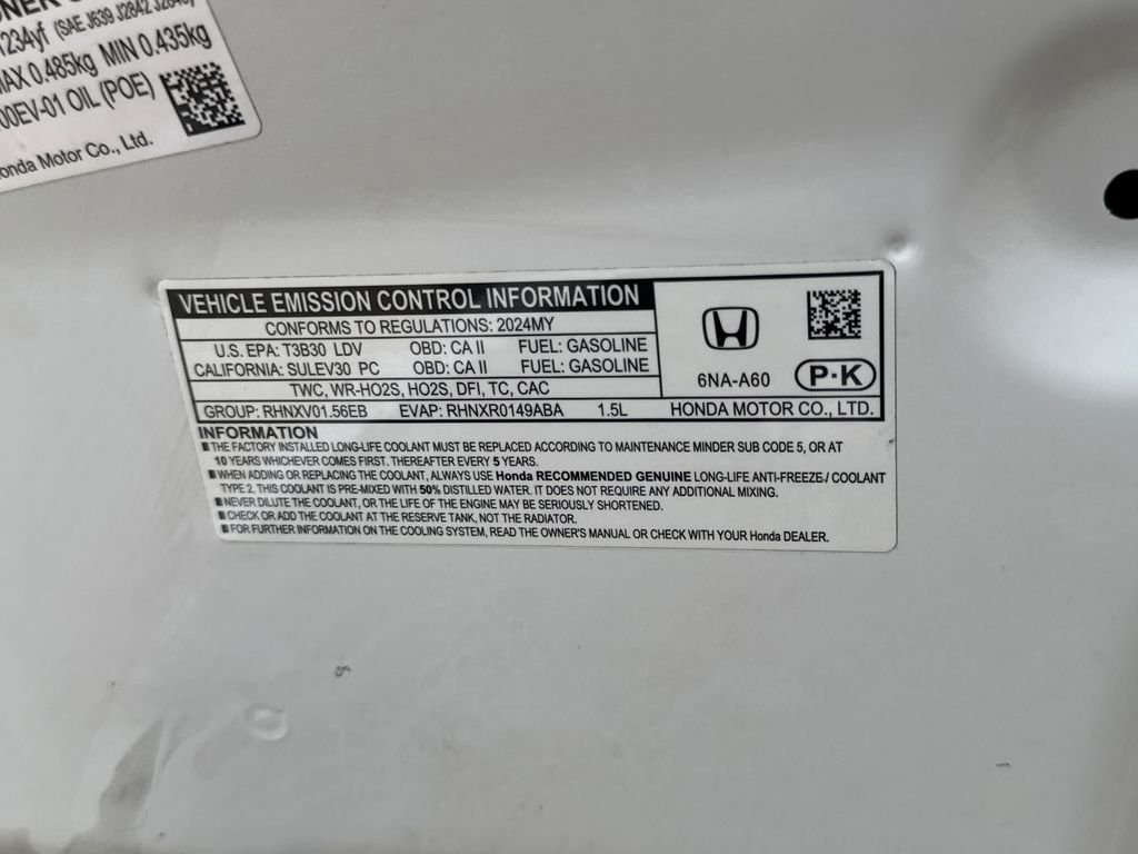 Used 2024 White Honda EX image 9