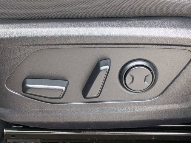 Used 2024 Black Hyundai SEL image 21