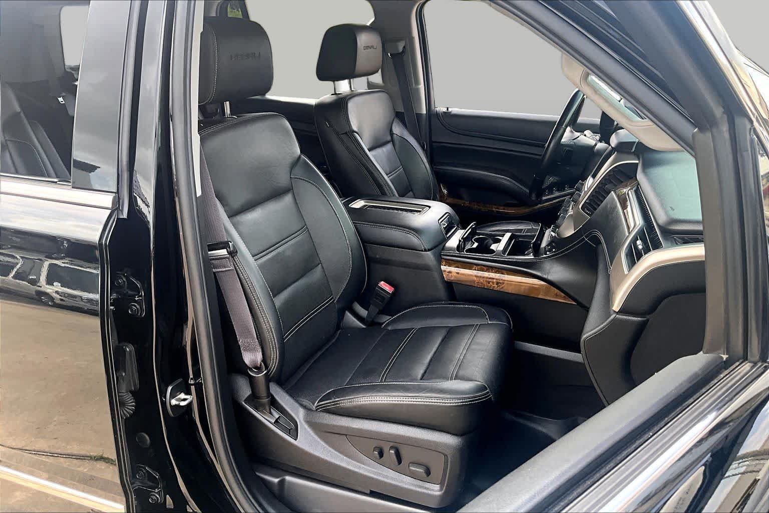 Used 2015 Onyx Black GMC Denali image 8