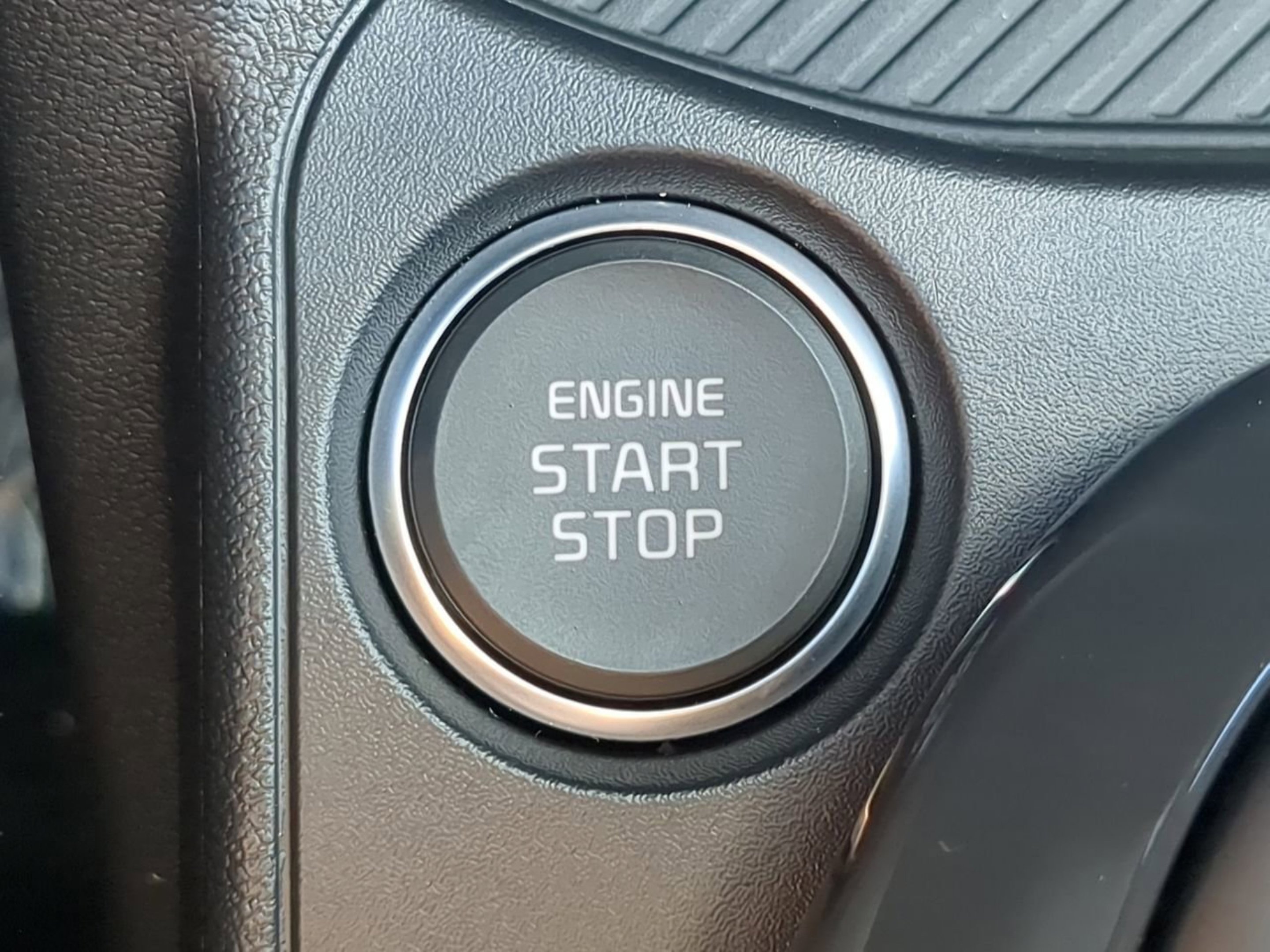 New 2026 Currant Red Kia LXS image 27