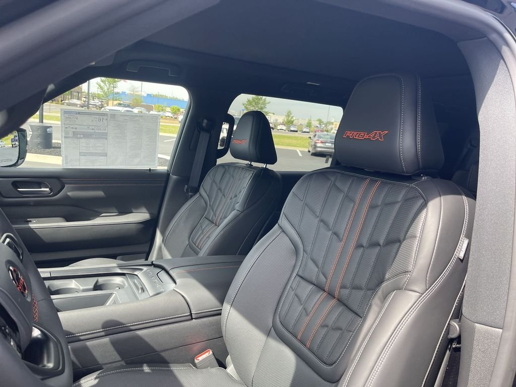 2026 Nissan Armada PRO-4X - Photo 11