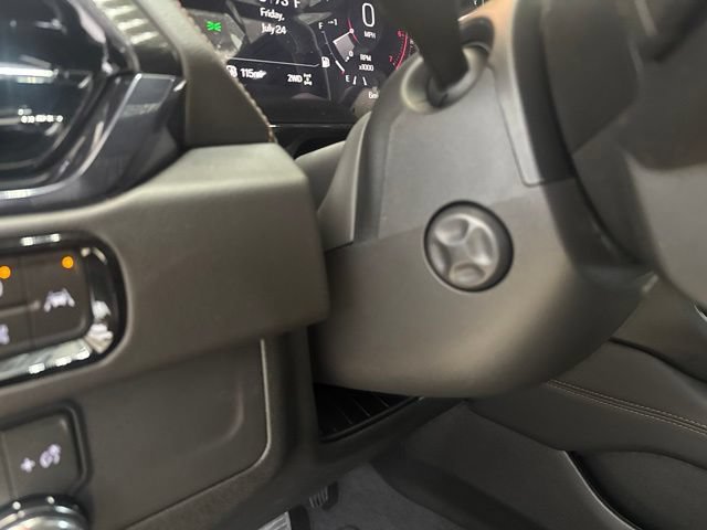 2026 GMC Yukon AT4 - Photo 8