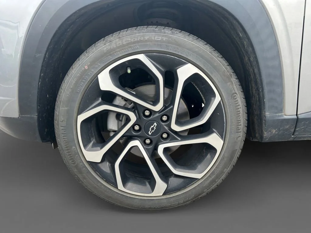 Used 2024 Sterling Gray Metallic Chevrolet 2RS image 14