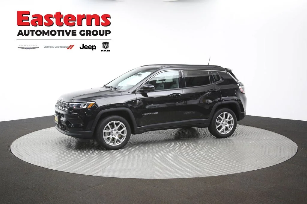 Certified Used 2024 Black Jeep Latitude Lux image 57